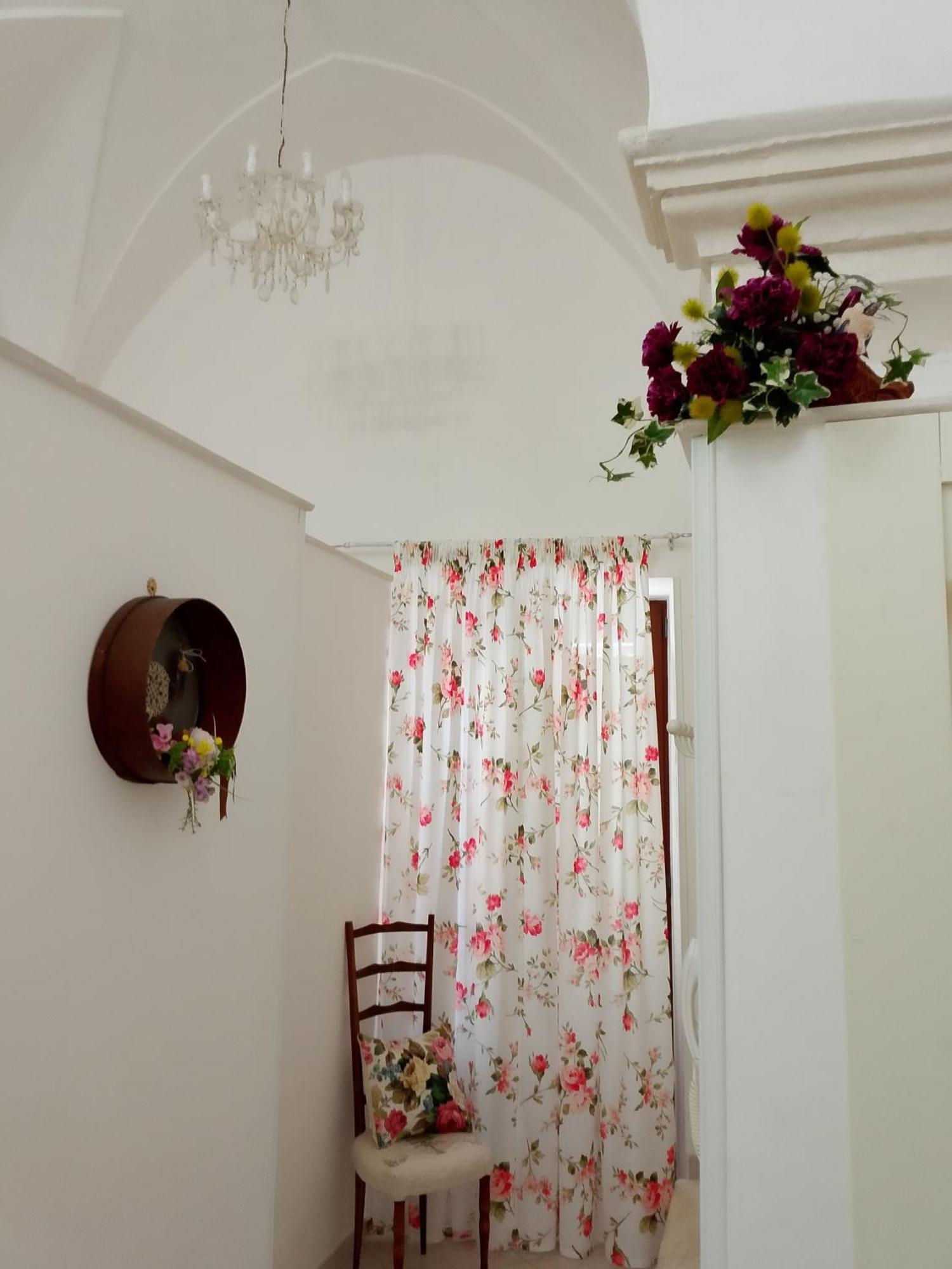 B&B A Due Passi Martina Franca Eksteriør bilde
