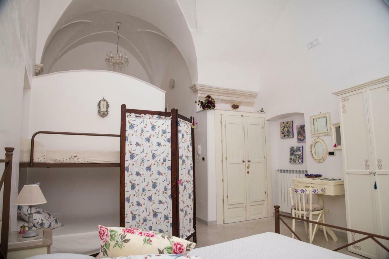 B&B A Due Passi Martina Franca Eksteriør bilde